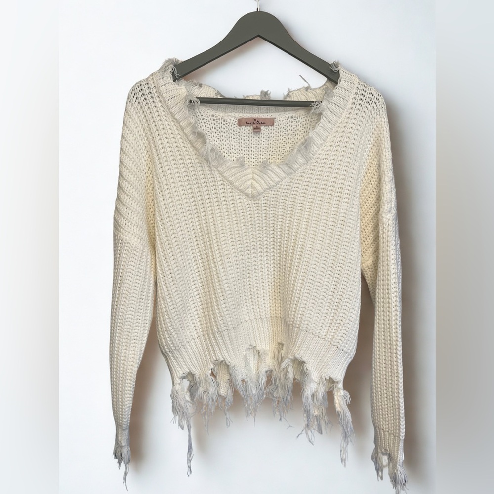 Cute and Cozy Distressed White  V-Neck Sweater Size S Boho Relaxed